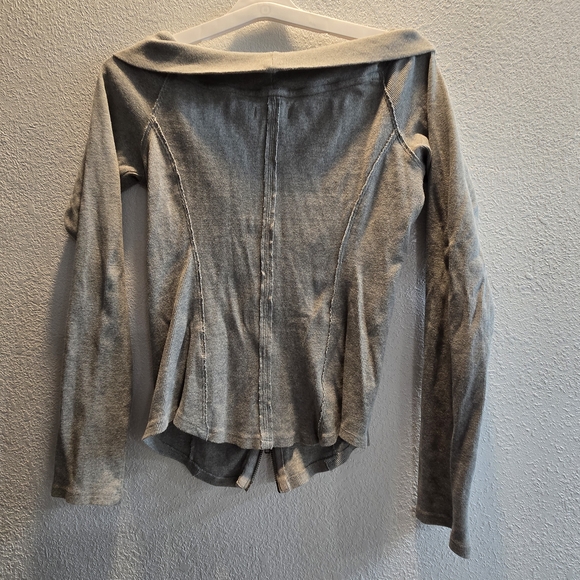 We The Free Light Gray Off-Shoulder Sweater - Picture 11 of 14